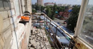 Демонтаж балкона Братск, цена от 2898 руб.