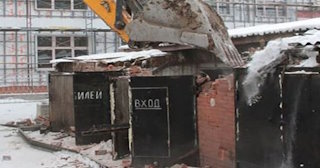 Снос гаража и вывоз мусора в Братске - Быстро и качественно от Сварной-Брт от 2033 рублей