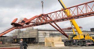 Демонтаж козлового крана в Братске от Сварной-Брт - Цены от 1525 рублей
