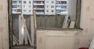 Демонтаж подоконного блока в Братске – услуги по доступным ценам от 1525 рублей
